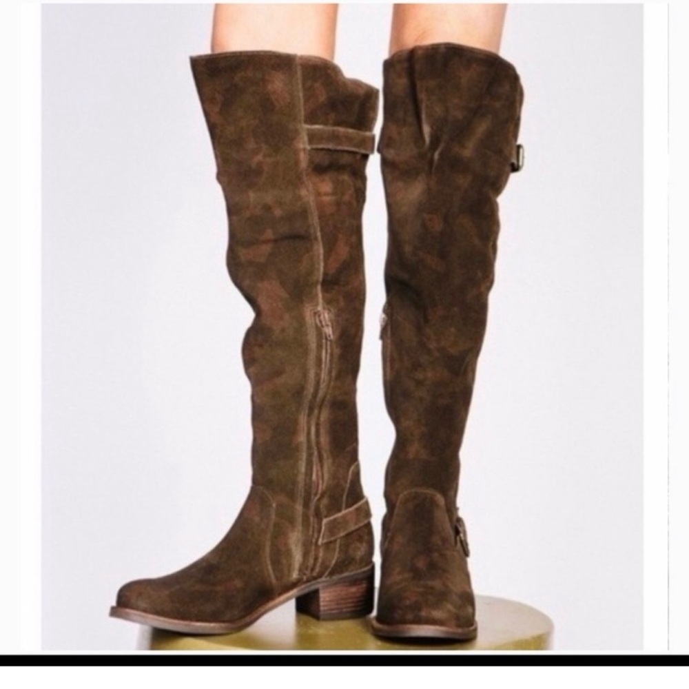 Free People Matisse Finley camo tall boots, size 7.5